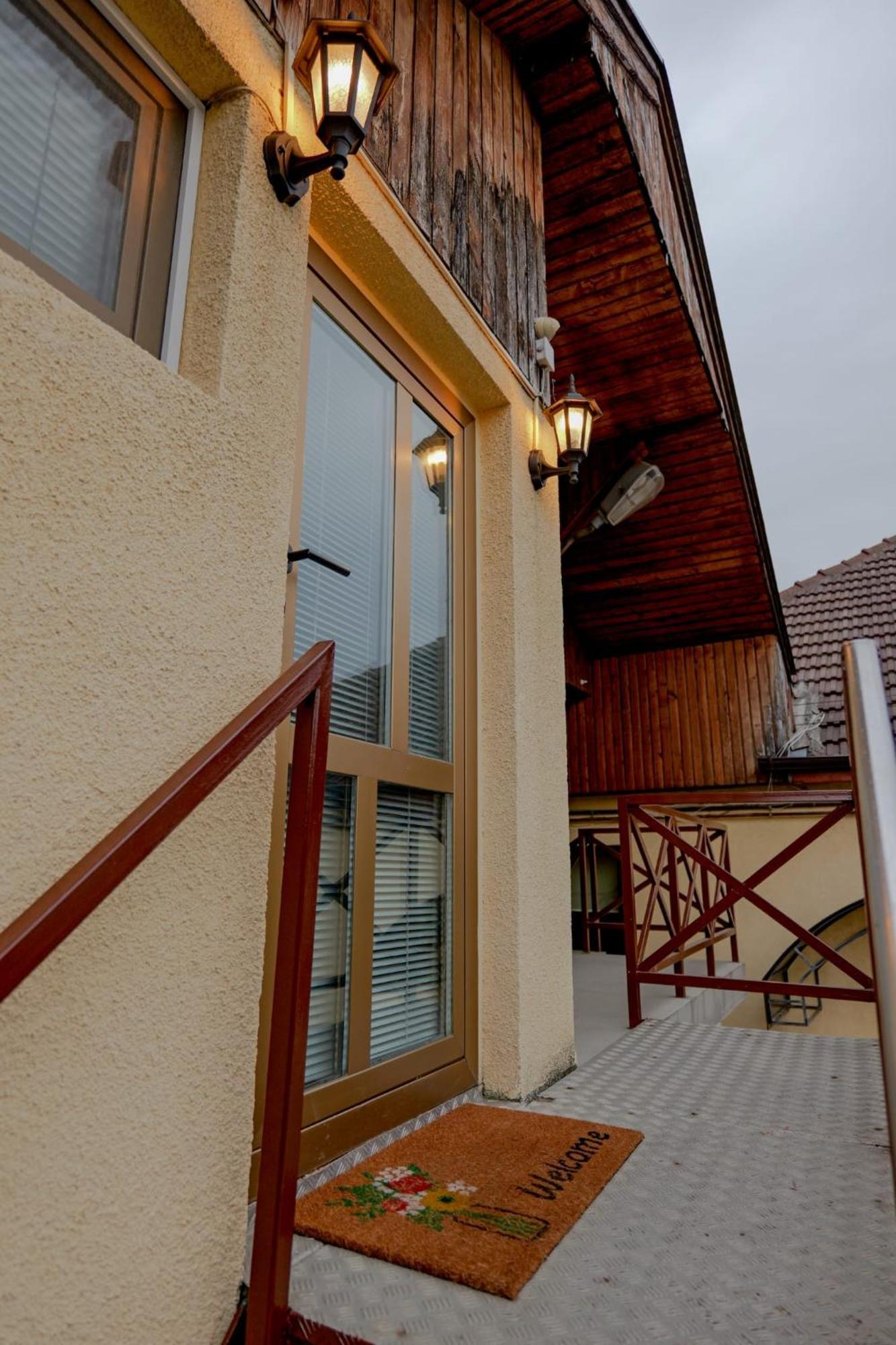 Transylvanian Hideaway Apartment Hermannstadt Exterior foto